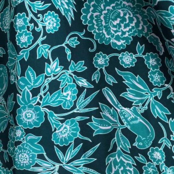 LC LAUREN CONRAD Top Blouse Pintuck Shark-Bite Patterned Teal Floral Size M L - Picture 10 of 14